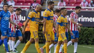 Tigres: Sólo con seis suplentes en juego ante Chivas