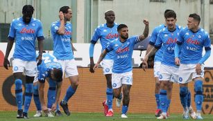 Chucky Lozano: Napoli venció a Fiorentina y está a un triunfo de asegurar Champions