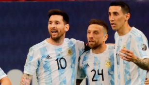 Argentina celebra gol ante Paraguay