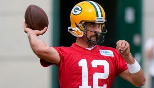 Packers: Aaron Rodgers se presentó en Green Bay previo a campos de entrenamiento