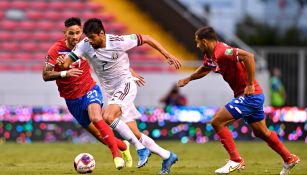 Néstor Araujo en la victoria del Tri ante Costa Rica