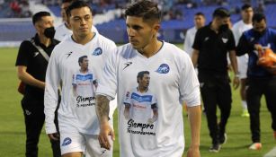 Jugadores de Celaya portan camiseta en honor a Alfredo Moreno