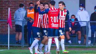 Chivas pudo lograr la victoria después de fallar tres penaltis 