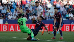 Tectatito Corona tras anotar sus primeros goles con Sevilla: 'Hemos respondido muy bien'