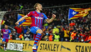 Luuk de Jong festeja un gol con el Barcelona