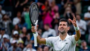 Novak Djokovic festejando el triunfo