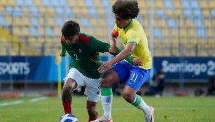 México y Brasil disputando el balón en los Panamericanos 