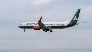 Youtuber viaja completamente solo en avión de Mexicana de Aviación