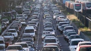 La CDMX, tercera ciudad del mundo donde la gente más tiempo pierde en el tráfico