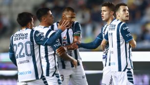 "Cruz Azul 'acusa' a Pumas de no querer mover el Play In ante Pachuca", Luis Castillo en RÉCORD+