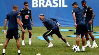 Brasil entrena de cara al juego contra Costa Rica