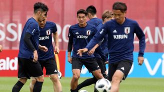 Jugadores de Japón entrenan previo al duelo contra Senegal