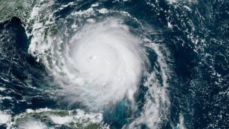 Imagen satélite del Huracán Dorian cerca de la costa de Florida