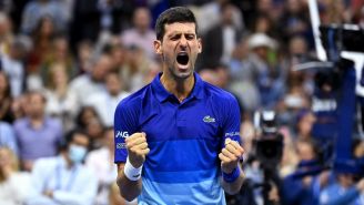 Novak Djokovic celebrando triunfo en el US Open