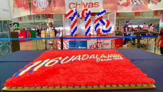 Pastel para celebrar el aniversario 116 de las Chivas