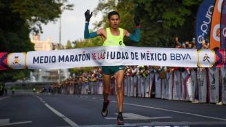 José Luis Santana se quedó con el primer del Medio Maratón de la CDMX