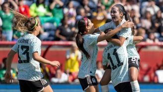 México Femenil en celebración de gol