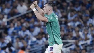 Federico Viñas celebrando un gol con La Fiera