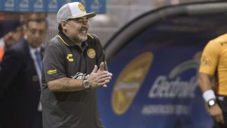 Diego Maradona como entrenador del cuadro sinaloense