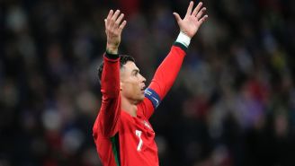 Cristiano Ronaldo 'explota' contra un árbitro tras derrota de Portugal ante Eslovenia