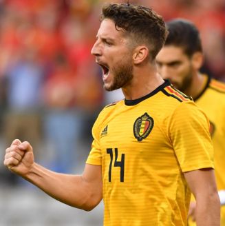 Mertens celebra un gol de Bélgica