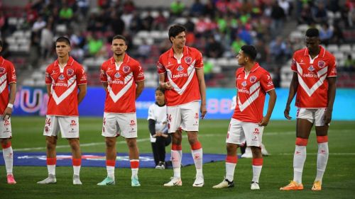 FC Juárez sale con uniforme de Cobras en homenaje a su décimo aniversario