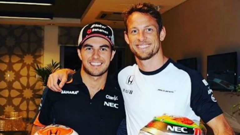 Checo y Button, después del GP de Abu Dhabi
