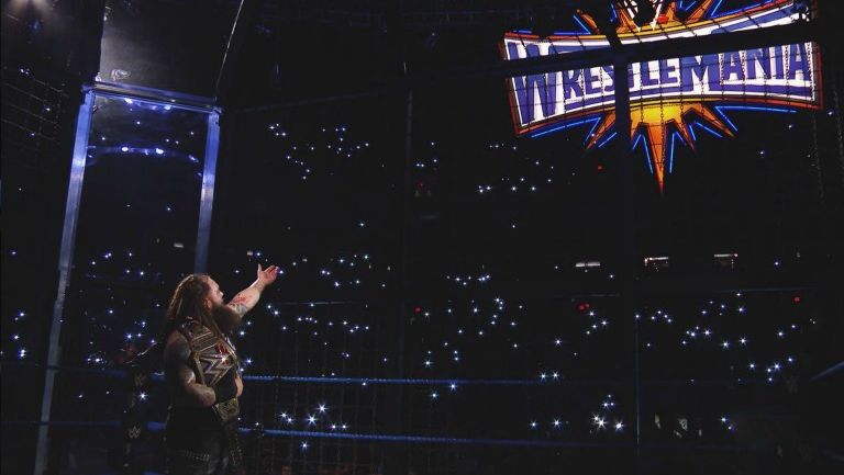 Bray Wyatt después de ganar el título de la WWE