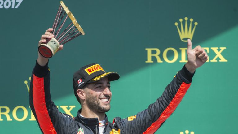 Daniel Ricciardo celebra tras quedar en tercer lugar en el GP de Canadá