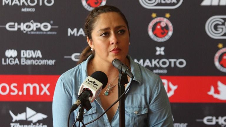Melissa Núnéz, durante una conferencia de prensa con Veracruz
