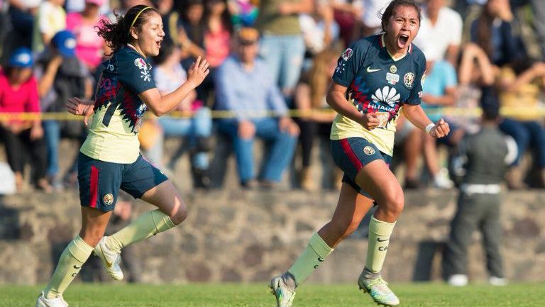 América festeja gol de Dorian Hernández contra Pumas