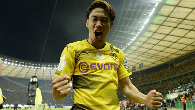 Shinji Kagawa celebra anotación con el Borussia Dortmund