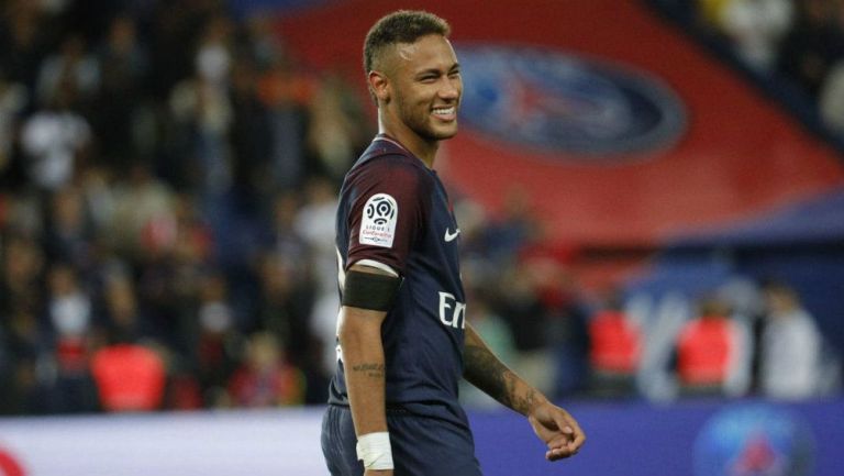 Neymar durante el partido frente a Toulouse