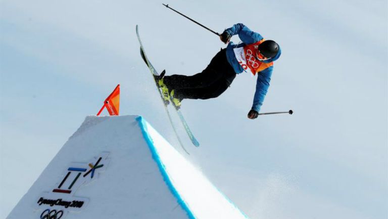 Franco durante la prueba de slopestyle de esquí acrobático