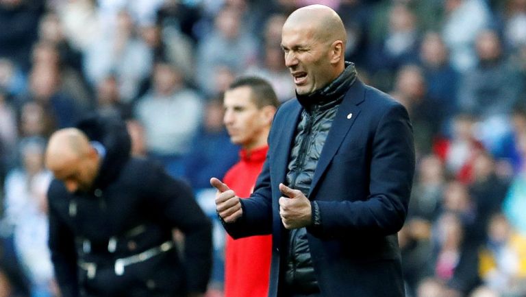 Zidane celebra un gol durante el partido contra el Alavés