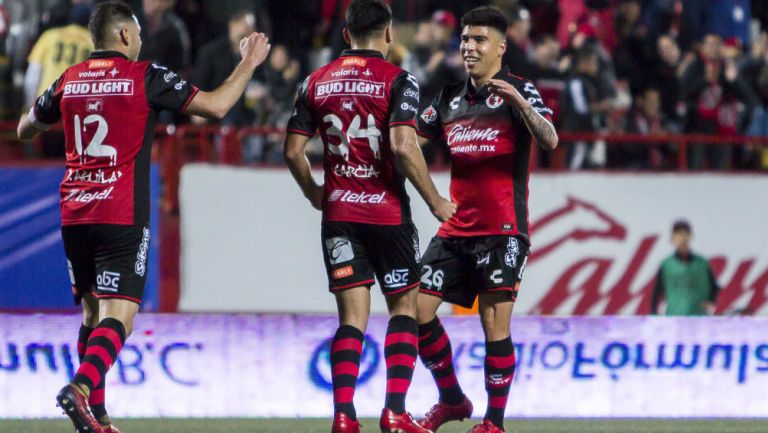 Tijuana celebra gol de Luis Mendoza frente a Lobos BUAP