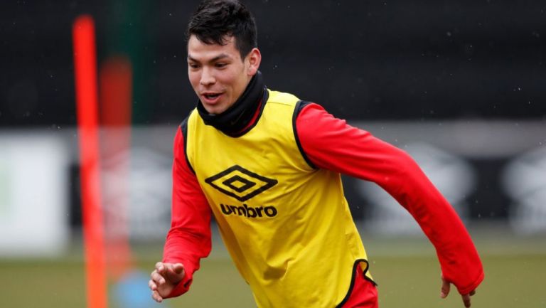 Lozano regresó a los entrenamientos con el PSV