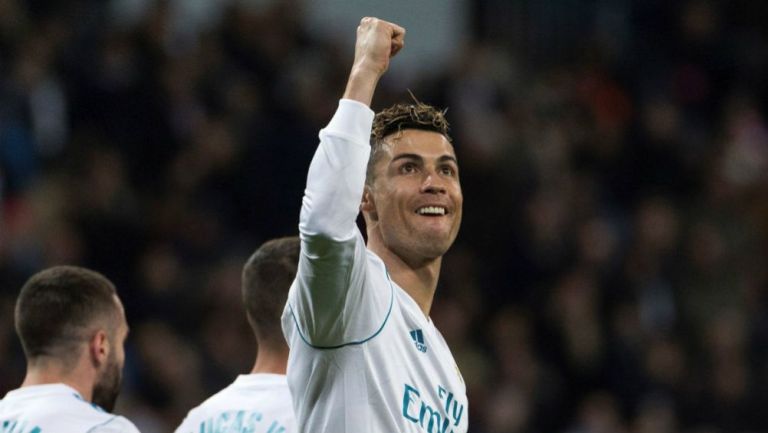 Cristiano Ronaldo festeja un gol con el Real Madrid frente al Girona