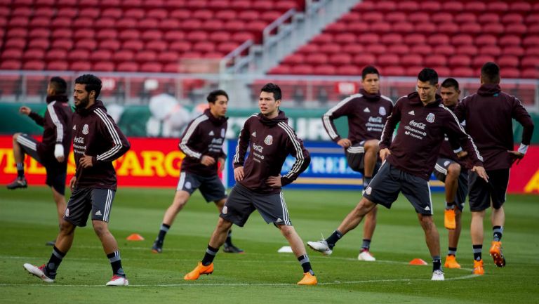 Selección Mexicana entrena previo al duelo contra Islandia