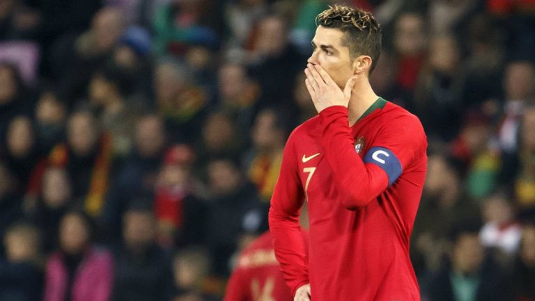 Cristiano Ronaldo durante el partido contra Holanda