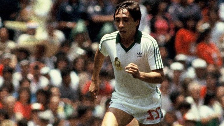 Manuel Negrete en el partido contra Bulgaria de México 1986
