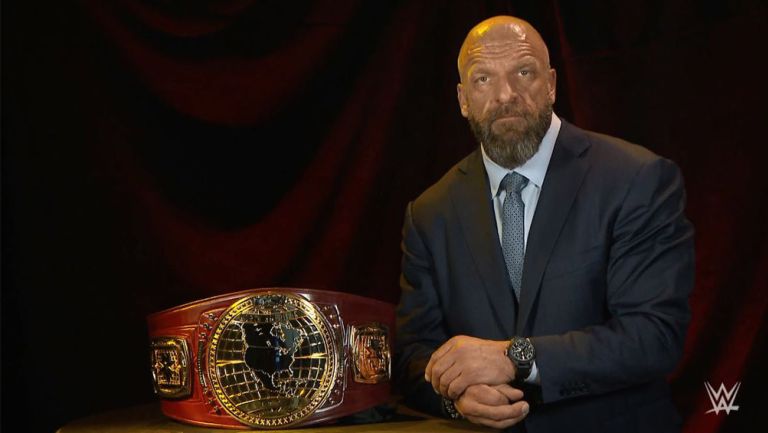 Triple H presenta el título de Norte América