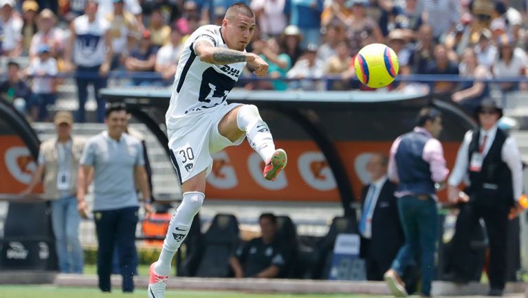 Nicolás Castillo, durante el juego entre Pumas y Puebla