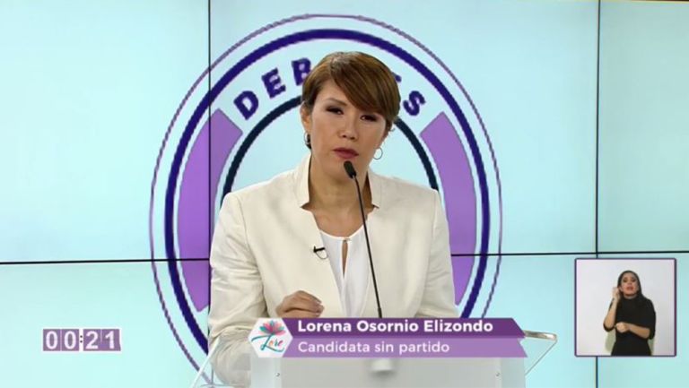 Lorena Osornio durante el debate