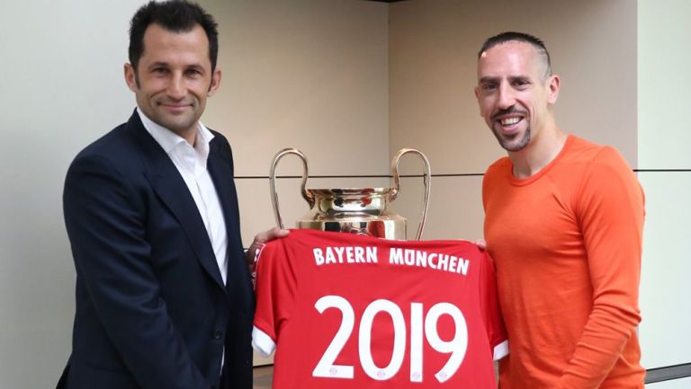 Ribery presume su renovación con el Bayern Munich