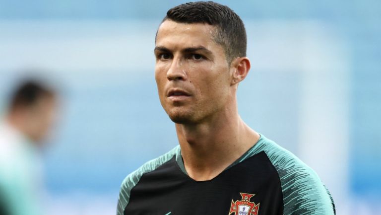 Cristiano Ronaldo en un entrenamiento de Portugal 