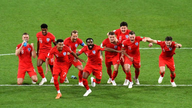 Inglaterra celebra pase a la siguiente ronda del Mundial de Rusia 2018