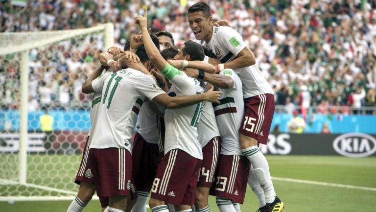 Selección Mexicana, celebra luego de anotar frente a Corea del Sur