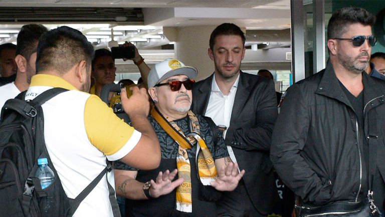 Maradona arriba a la CDMX