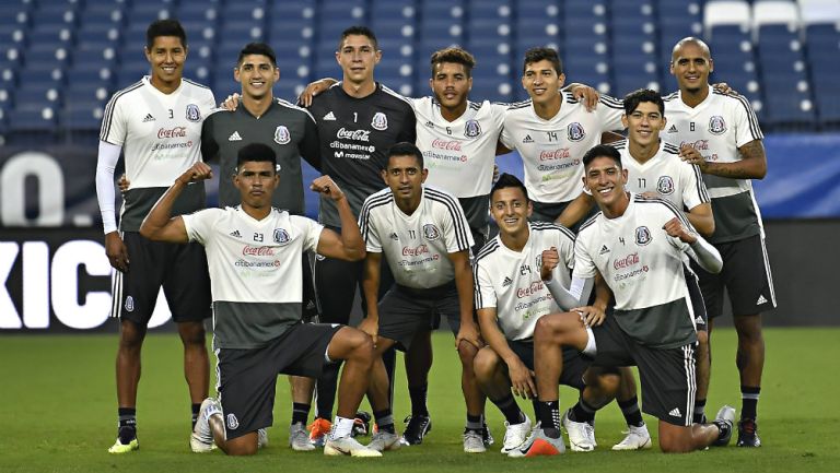 Selección Mexicana durante un entrenamiento en EU